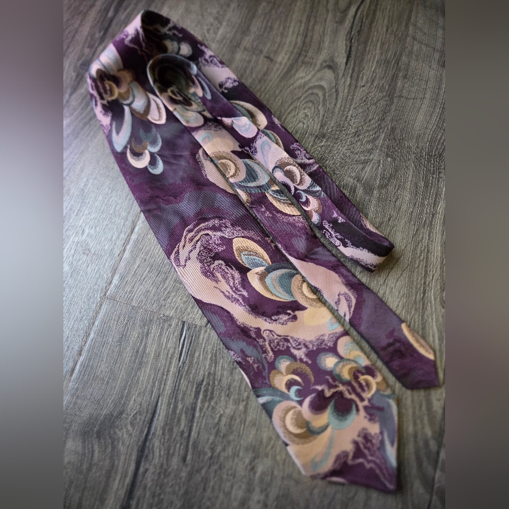 Men's tie burgundy print vintage made in germany crepe de Chine